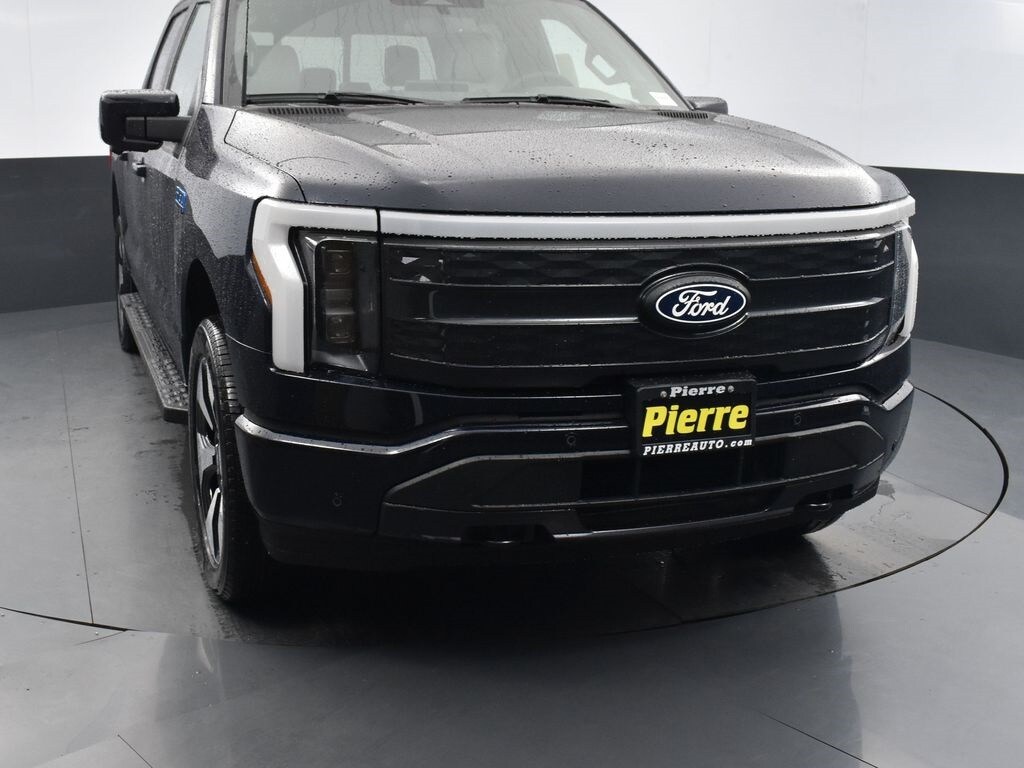 New 2025 Ford F-150 Lightning Platinum Truck SuperCrew Cab