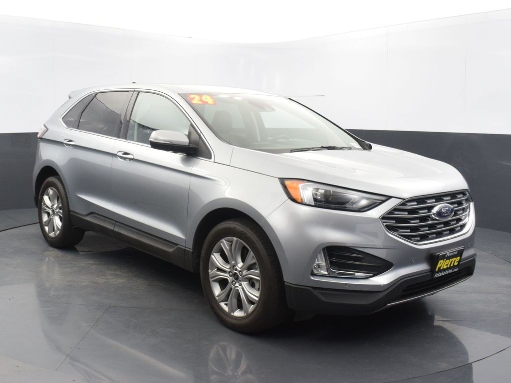 Used 2024 Ford Edge Titanium SUV