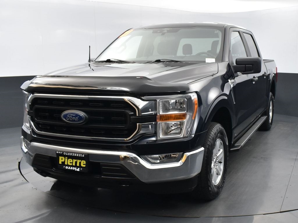 2021 Ford F-150 XLT's photo