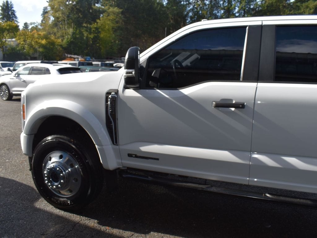 Used 2023 Ford F-550SD DRW Truck Crew Cab