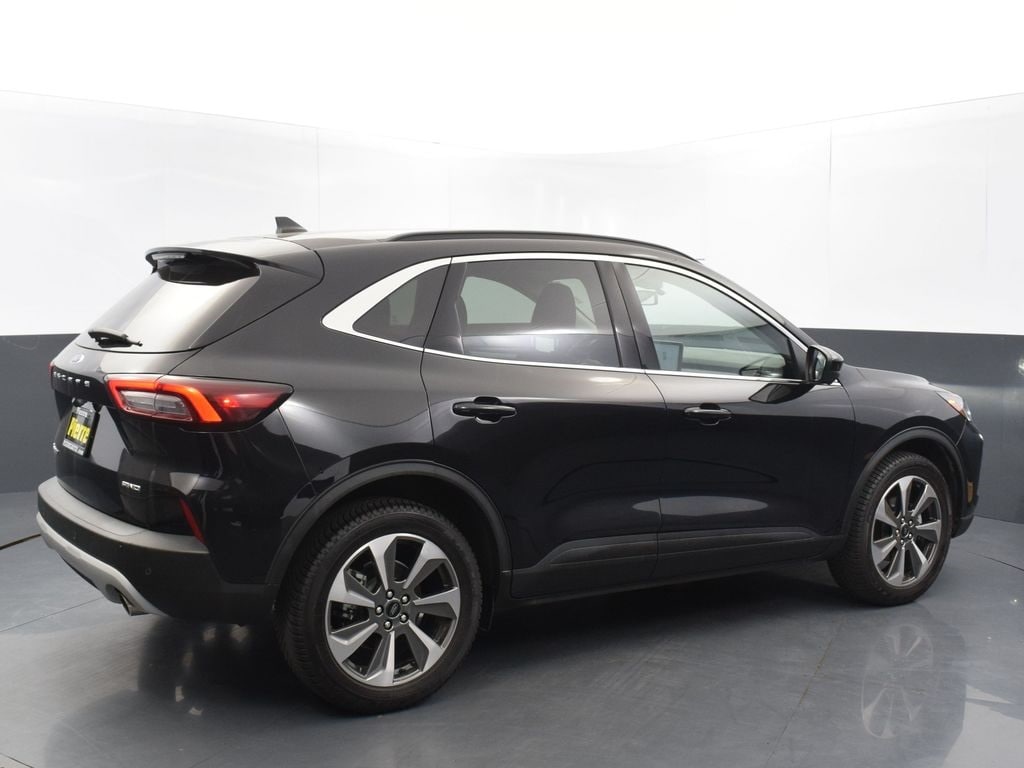 Used 2024 Ford Escape Platinum SUV