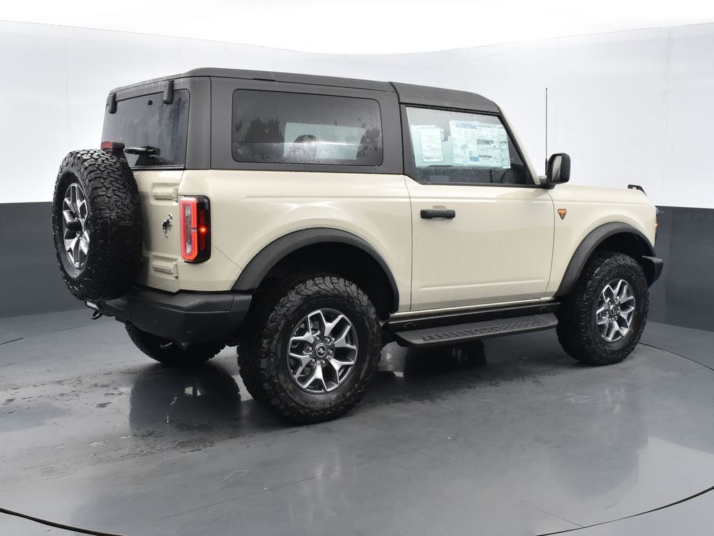 New 2025 Ford Bronco Badlands SUV