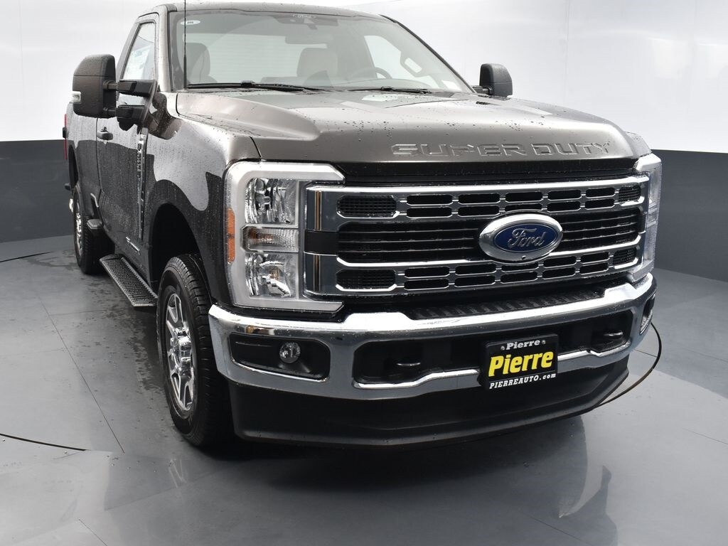 New 2025 Ford F-250 XLT Truck Regular Cab