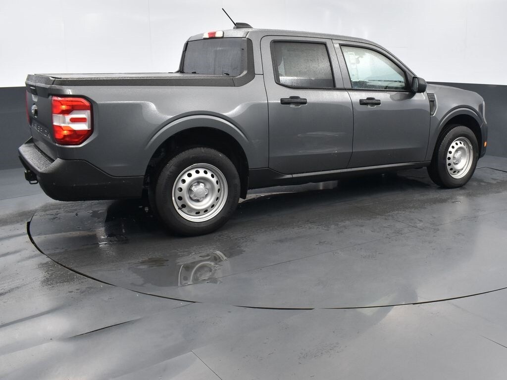 New 2025 Ford Maverick XL Truck SuperCrew