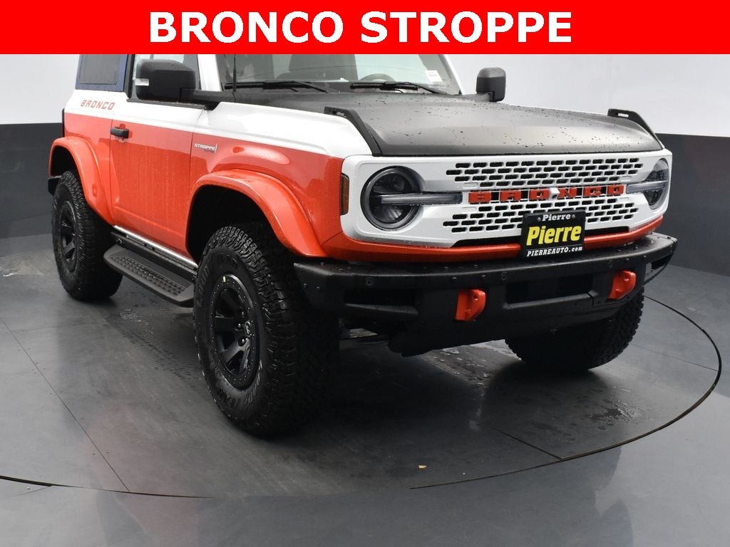 2025 Ford Bronco 2-Door Stroppe's photo