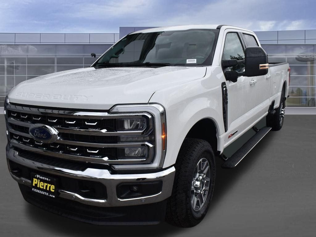 New 2025 Ford F-350 Lariat Truck Crew Cab