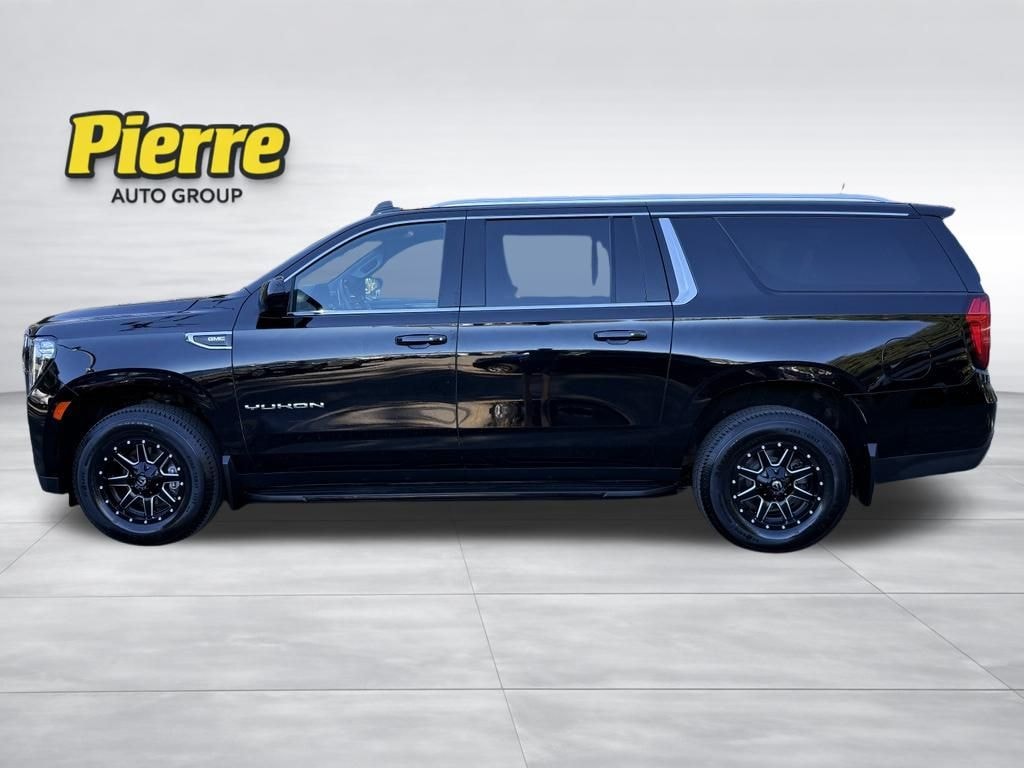 Used 2023 GMC Yukon XL SLE SUV