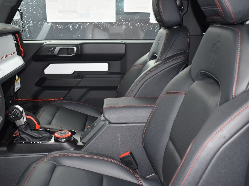 2025 Ford Bronco 2-Door Stroppe - Photo 10