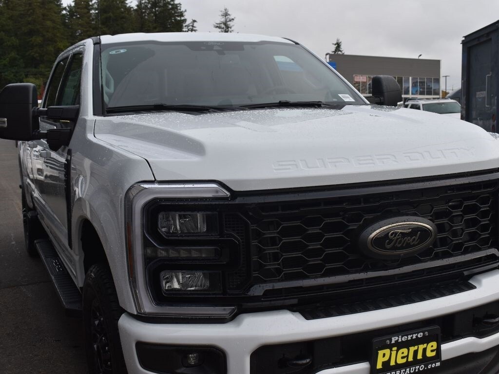 New 2026 Ford F-250 Truck Crew Cab