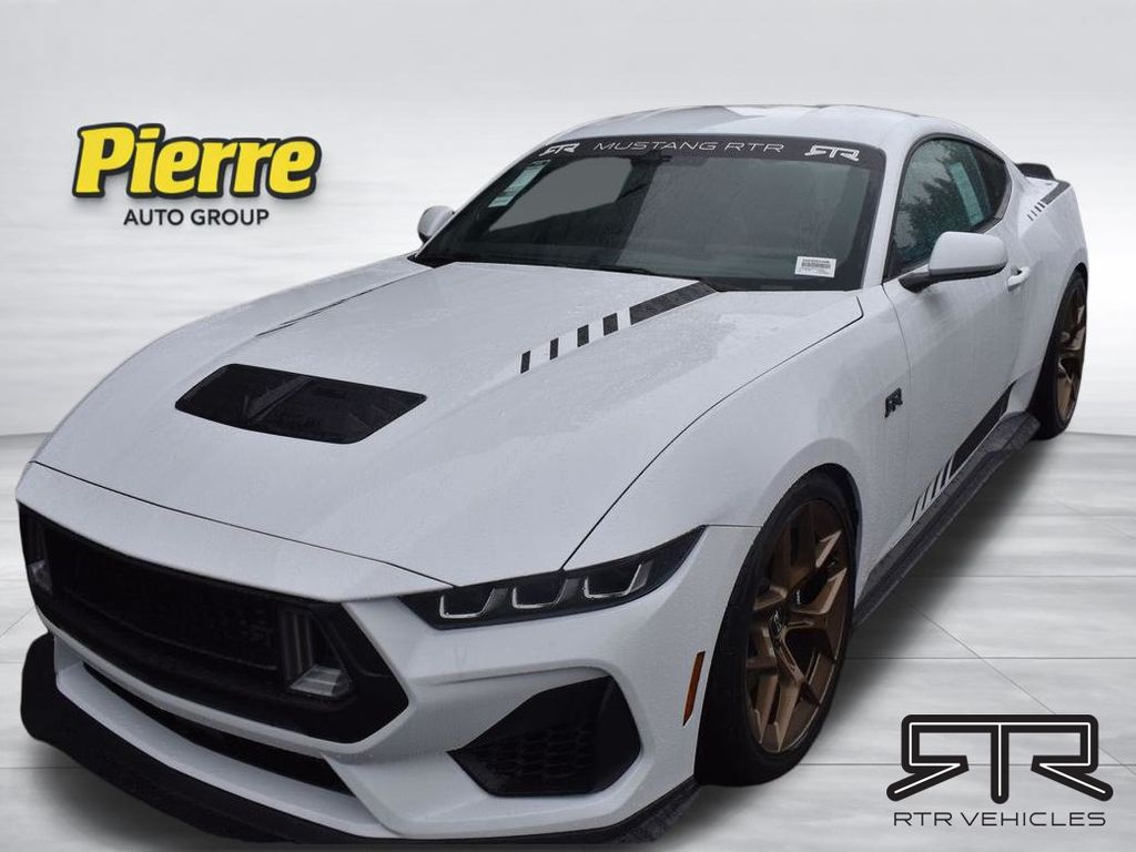 2025 Ford Mustang GT Fastback's photo