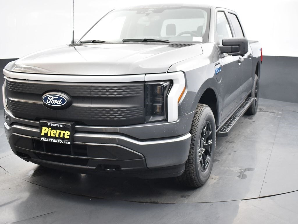 New 2025 Ford F-150 Lightning XLT Truck SuperCrew Cab