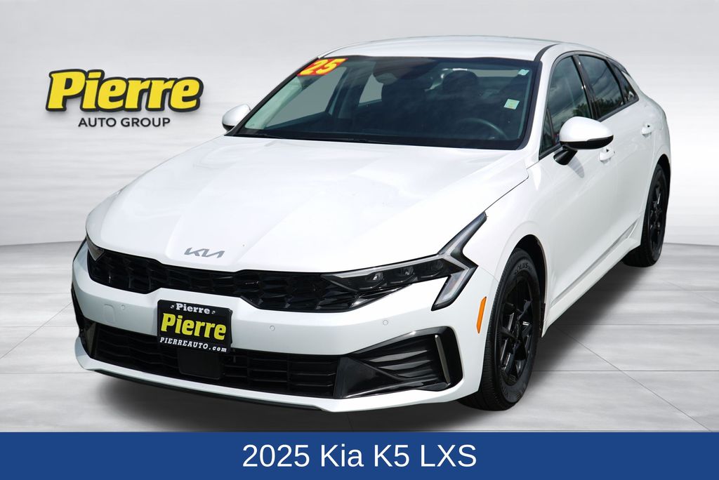 2025 Kia Optima LXS FWD's photo