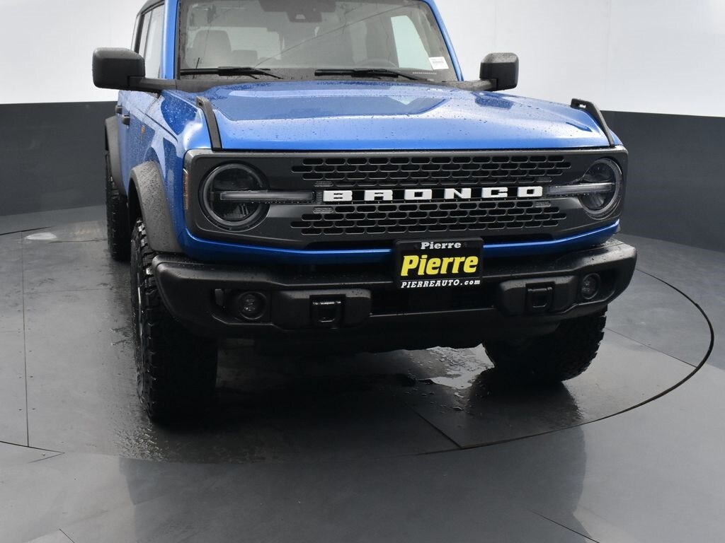 New 2025 Ford Bronco Badlands SUV