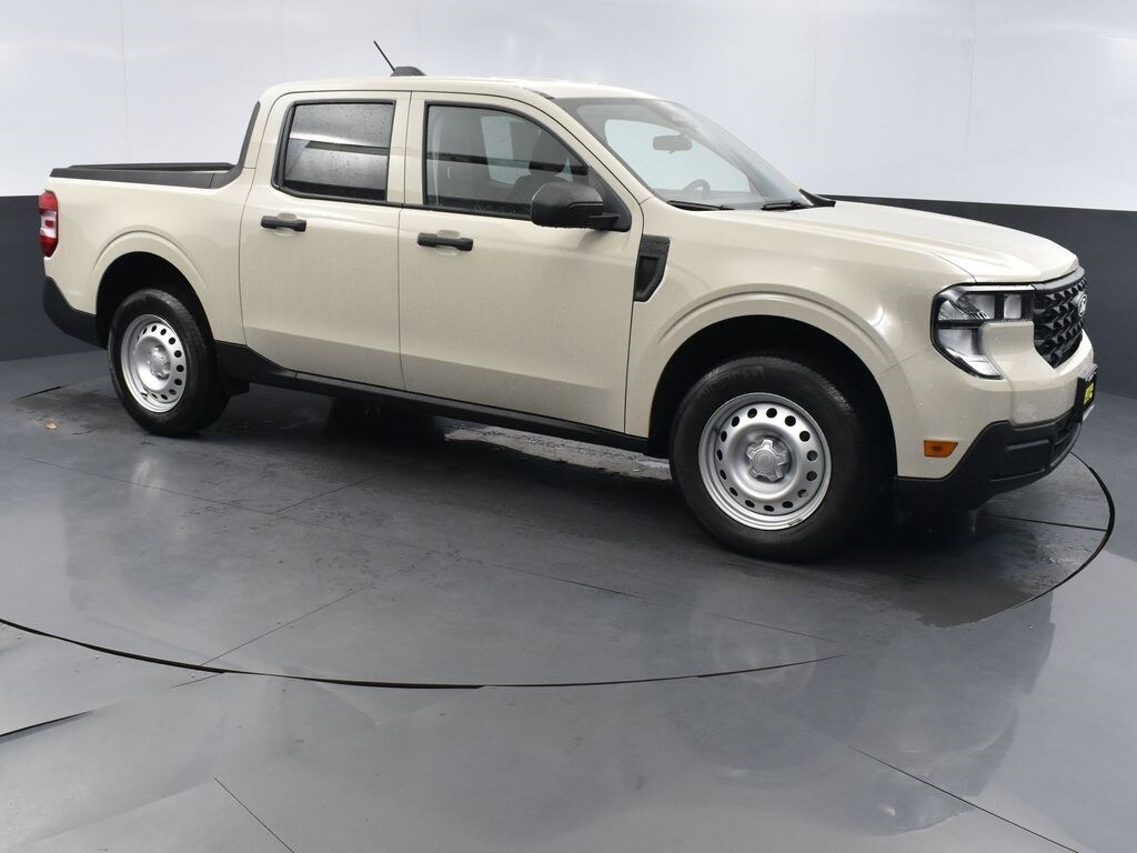 New 2025 Ford Maverick XL Truck SuperCrew