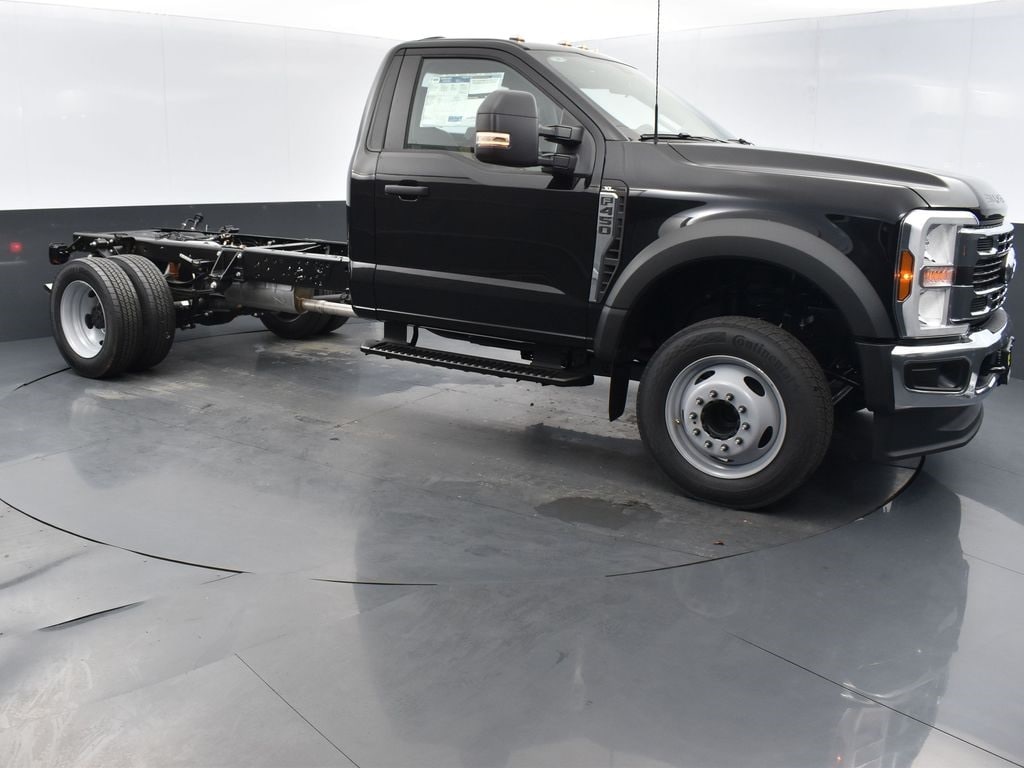 New 2026 Ford F-450 Chassis XL DRW Truck Regular Cab