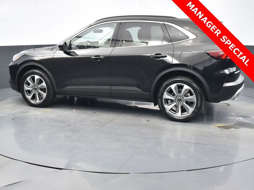 Used 2024 Ford Escape Platinum SUV