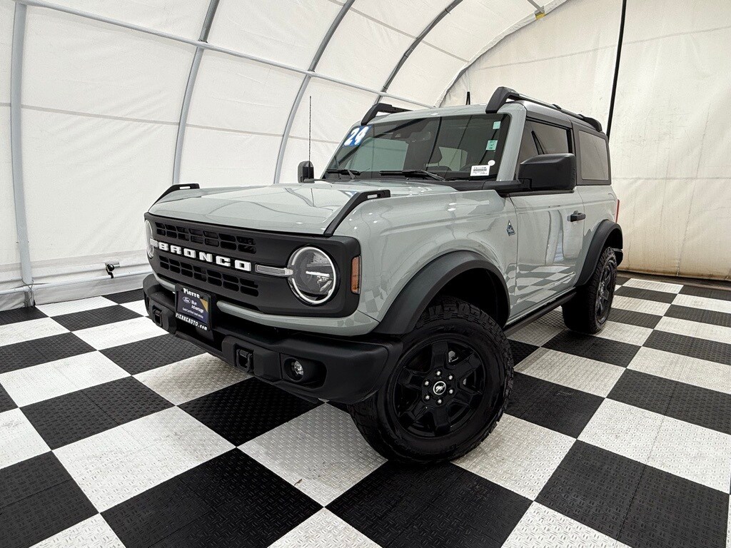 Used 2024 Ford Bronco Black Diamond SUV