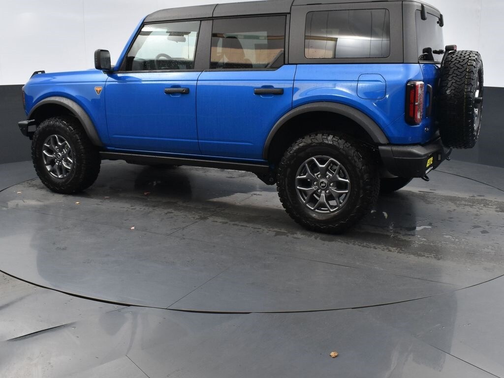 New 2025 Ford Bronco Badlands SUV