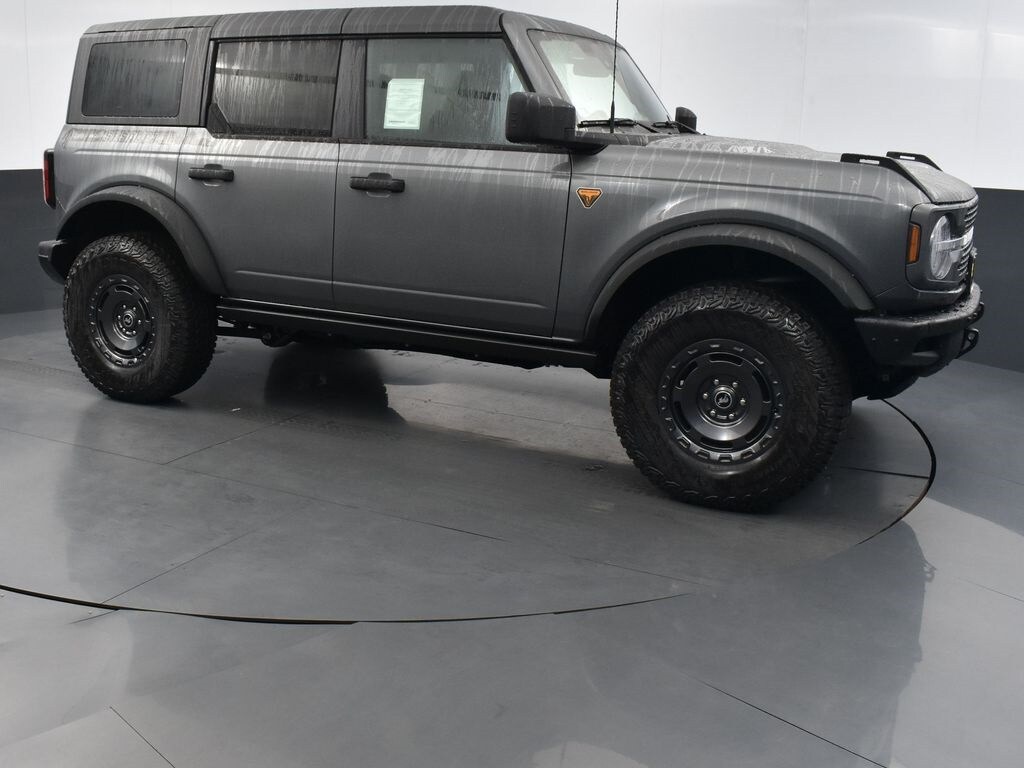 New 2025 Ford Bronco Badlands SUV