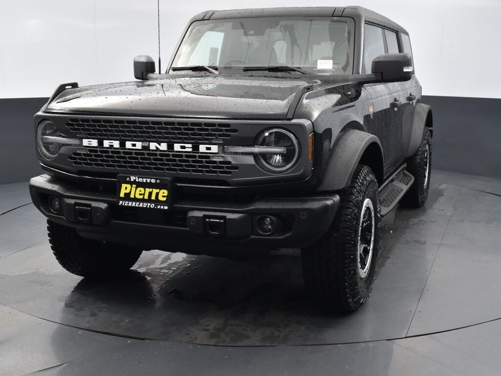 New 2025 Ford Bronco Badlands SUV