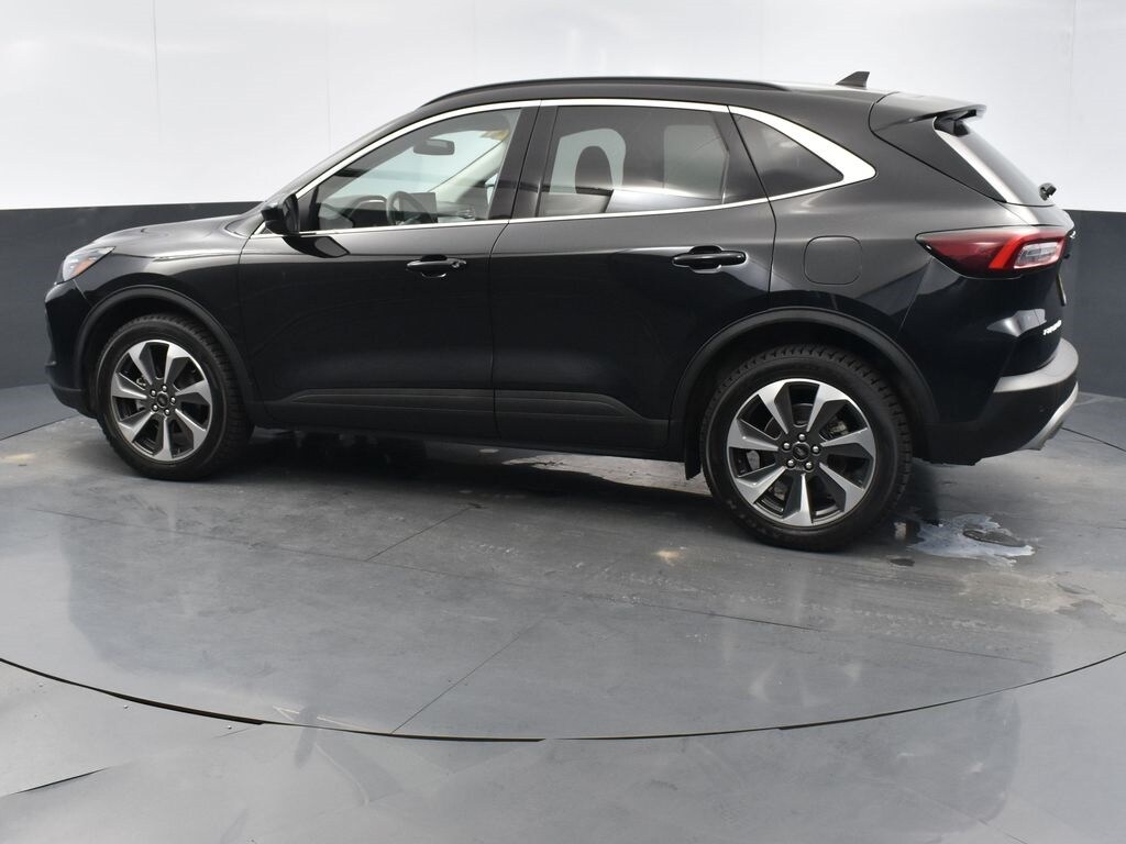 Used 2024 Ford Escape Platinum SUV