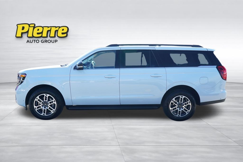 Used 2025 Ford Expedition Max Active SUV
