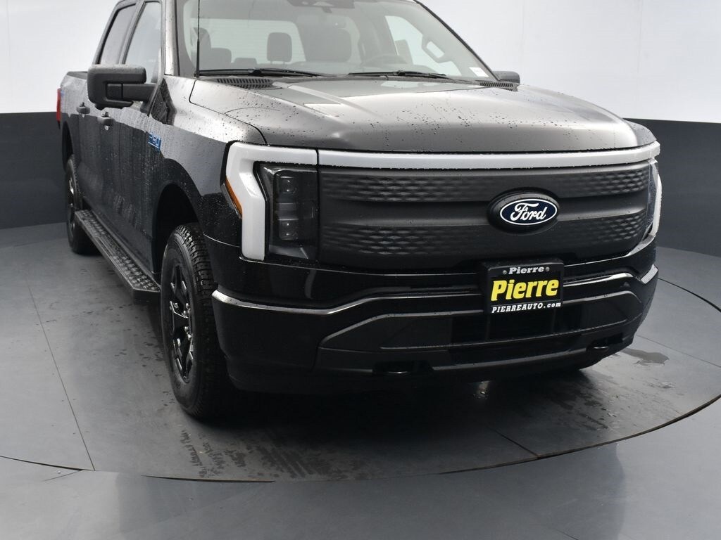 New 2025 Ford F-150 Lightning XLT Truck SuperCrew Cab