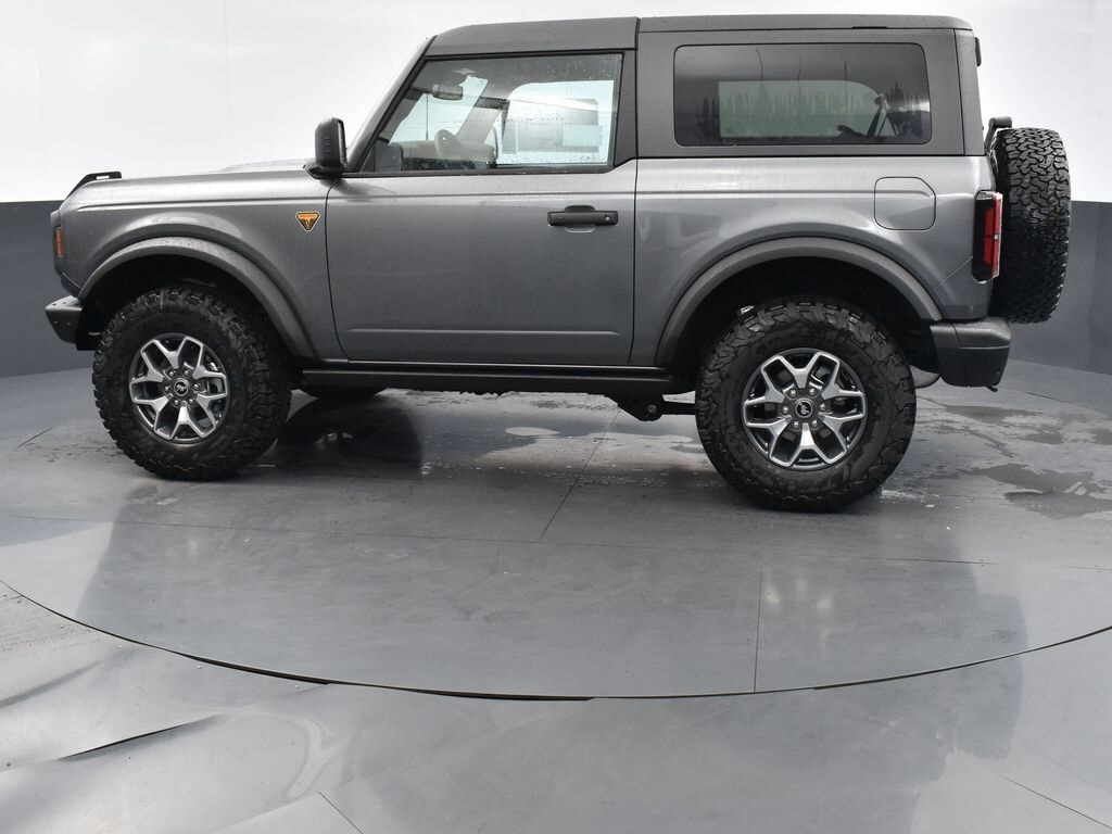 New 2025 Ford Bronco Badlands SUV