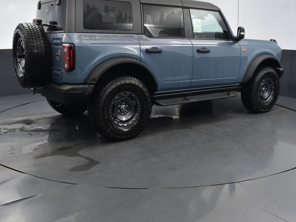 New 2025 Ford Bronco Badlands SUV