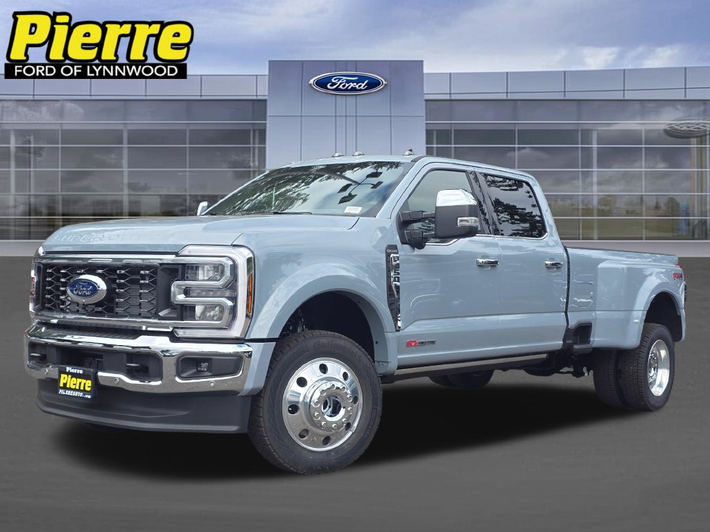 2026 Ford F-450 Super Duty King Ranch