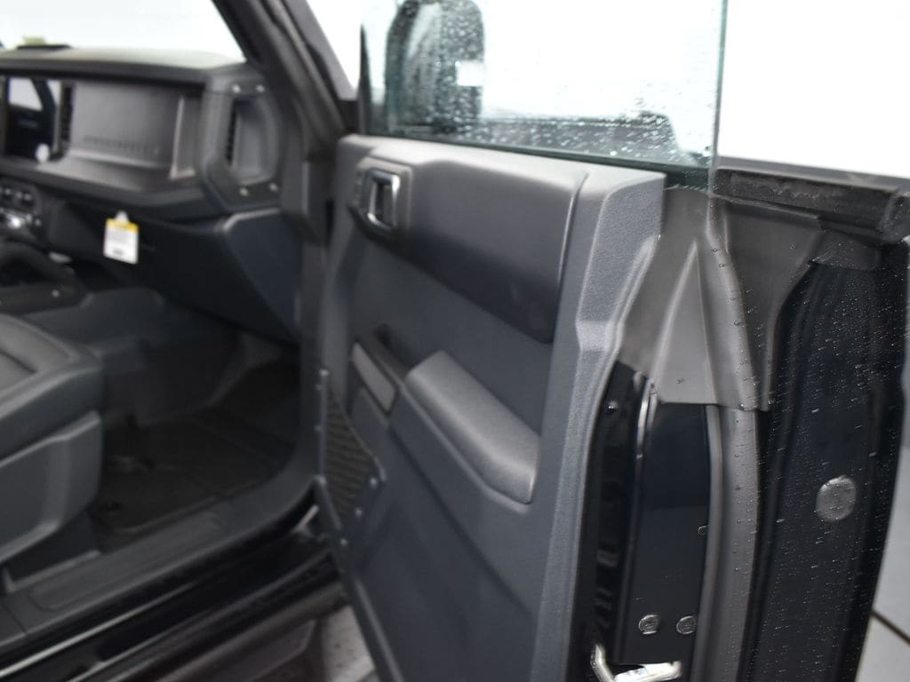2025 Ford Bronco 4-Door Badlands - Photo 16