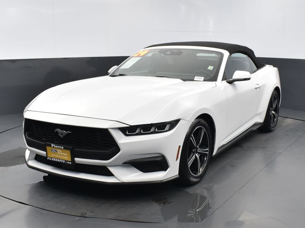 2024 Ford Mustang Convertible 