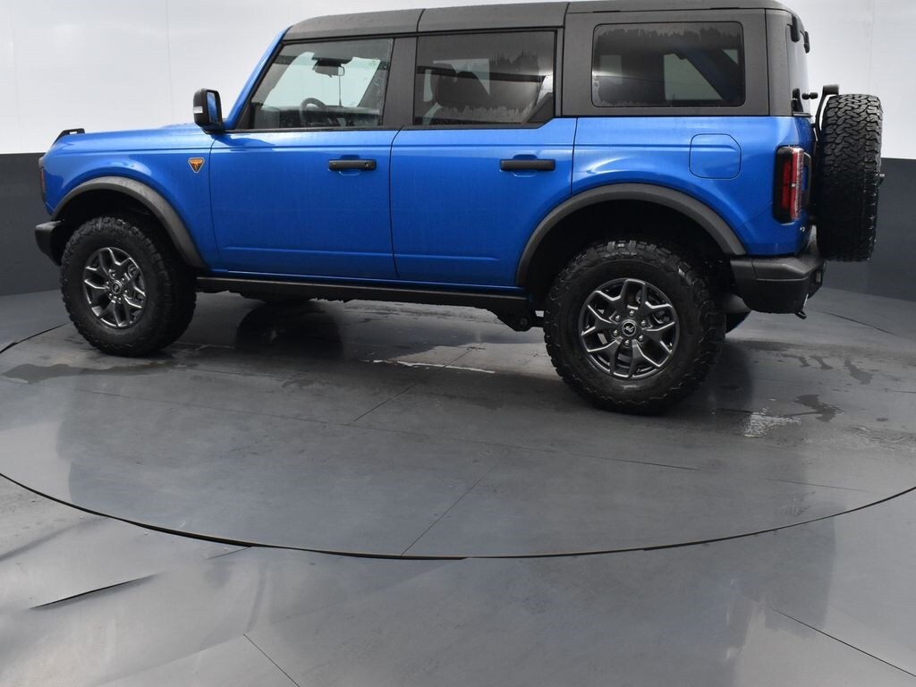 New 2025 Ford Bronco Badlands SUV