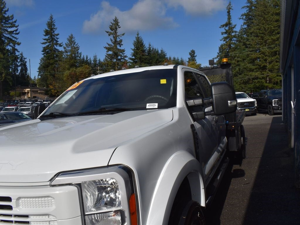 Used 2023 Ford F-550SD DRW Truck Crew Cab