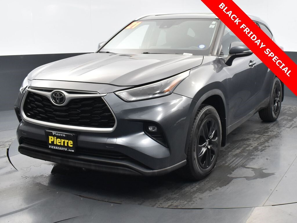 Used 2021 Toyota Highlander XLE SUV