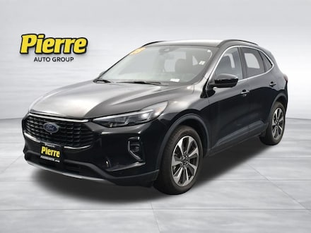 2023 Ford Escape Platinum SUV