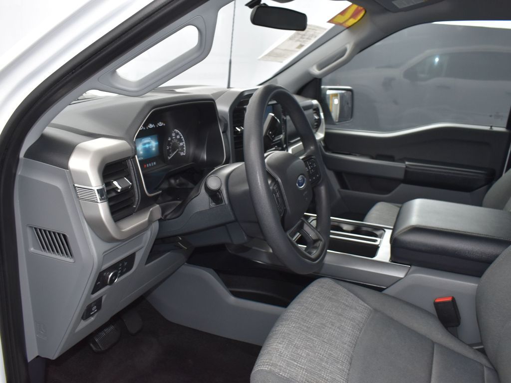 Photo 10