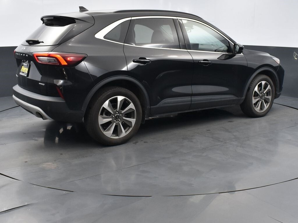 Used 2023 Ford Escape Platinum SUV