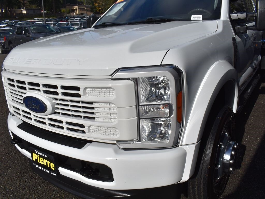 Used 2023 Ford F-550SD DRW Truck Crew Cab