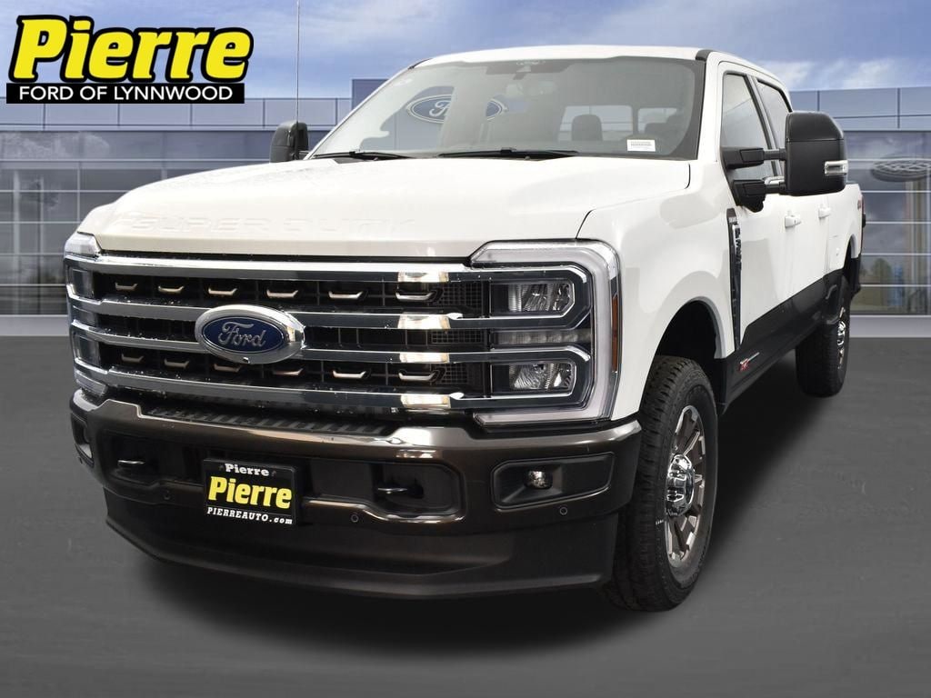 New 2025 Ford F-350 King Ranch Truck Crew Cab