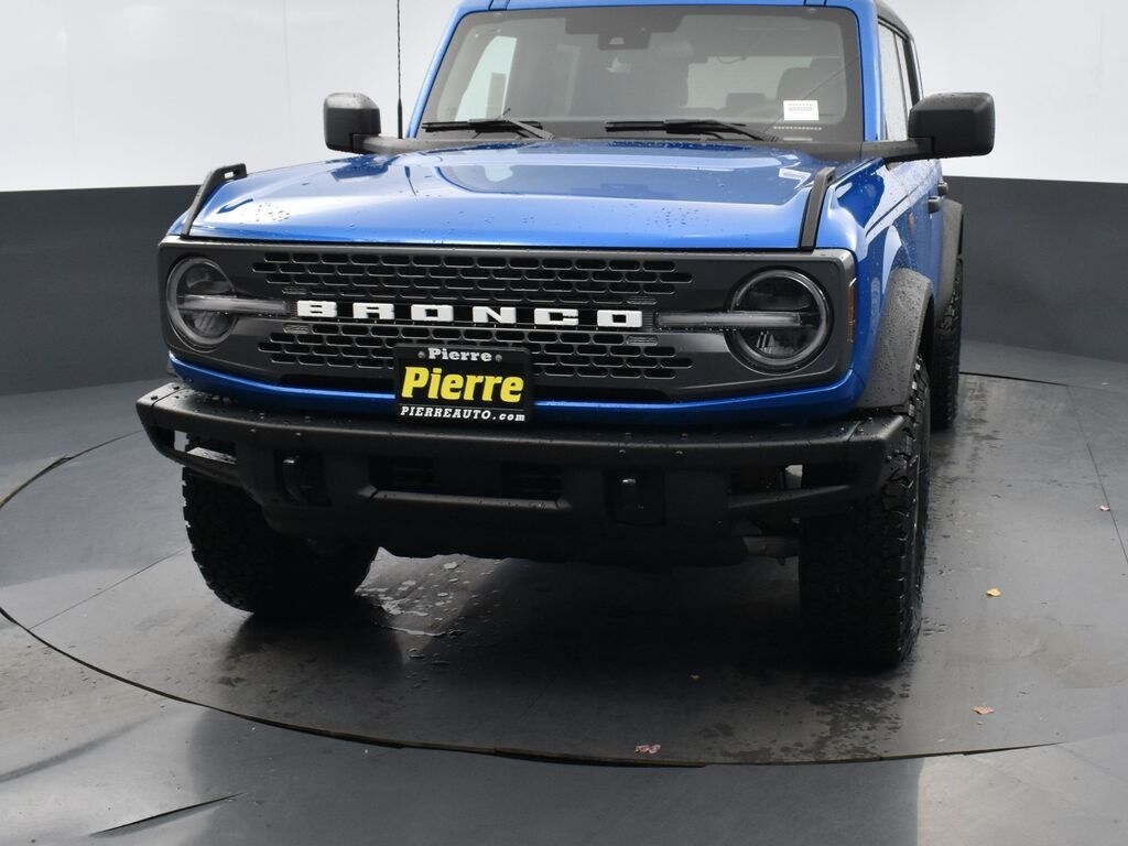 New 2025 Ford Bronco Badlands SUV