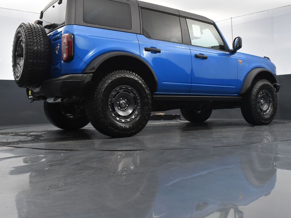 New 2025 Ford Bronco Badlands SUV