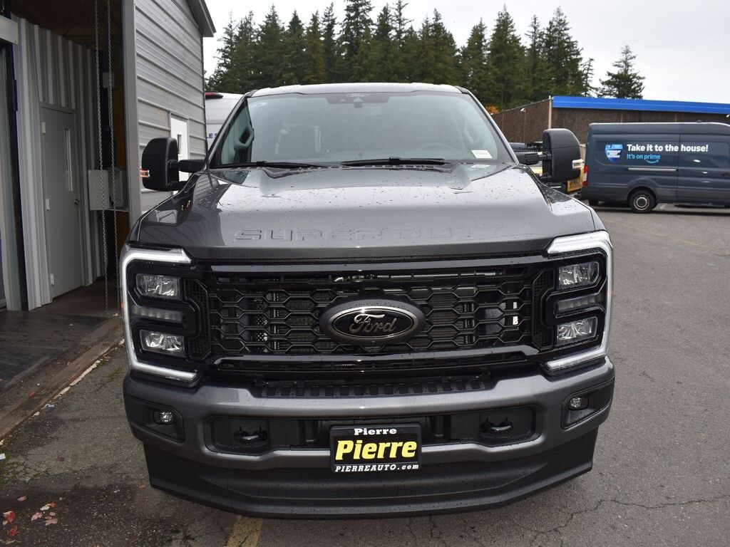 New 2026 Ford F-250 Truck Crew Cab