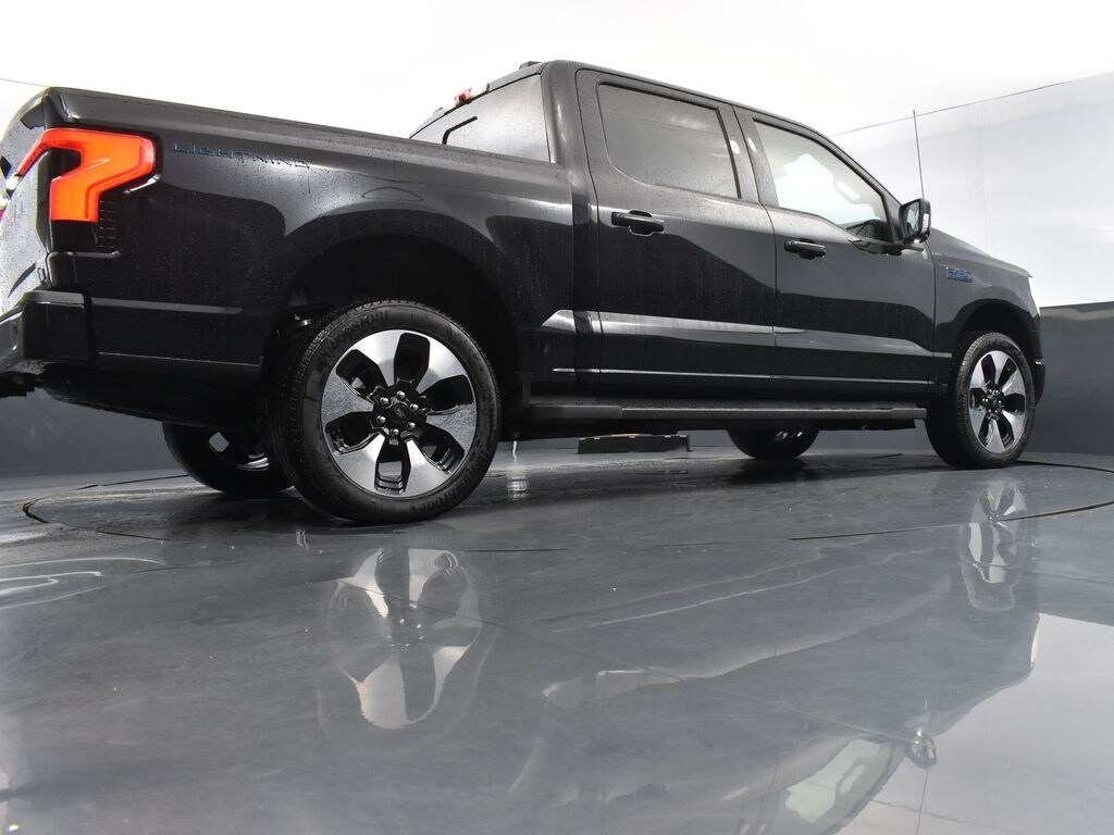 New 2025 Ford F-150 Lightning Platinum Truck SuperCrew Cab
