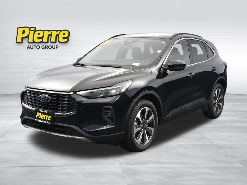 2024 Ford Escape Platinum