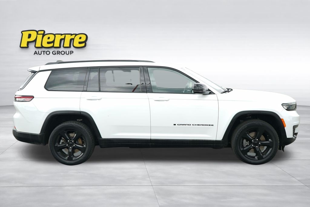 Used 2023 Jeep Grand Cherokee L Altitude SUV