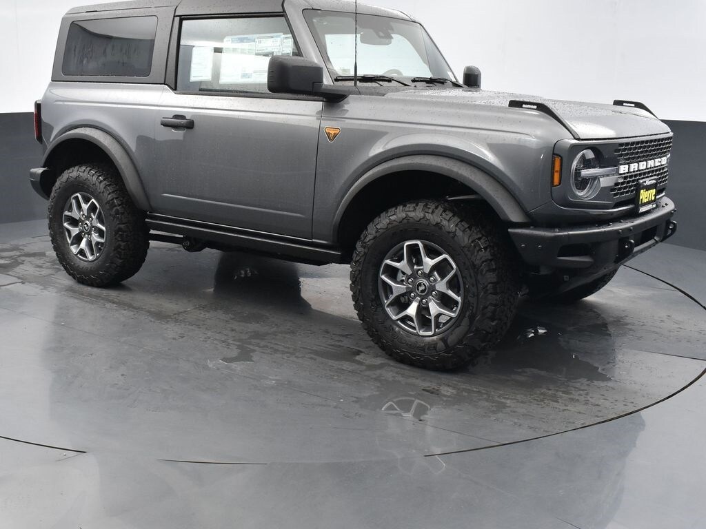 New 2025 Ford Bronco Badlands SUV