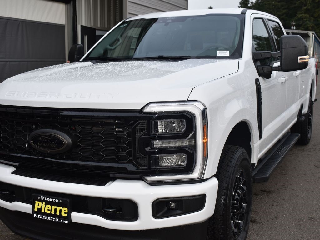 New 2026 Ford F-250 Truck Crew Cab