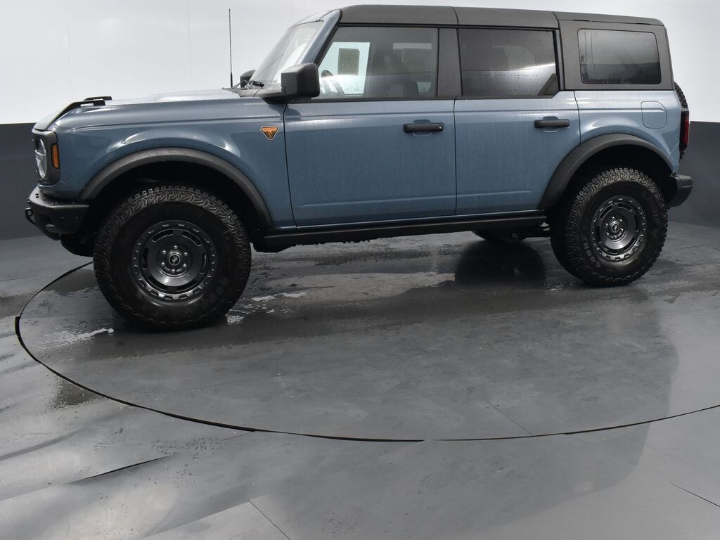 New 2025 Ford Bronco Badlands SUV