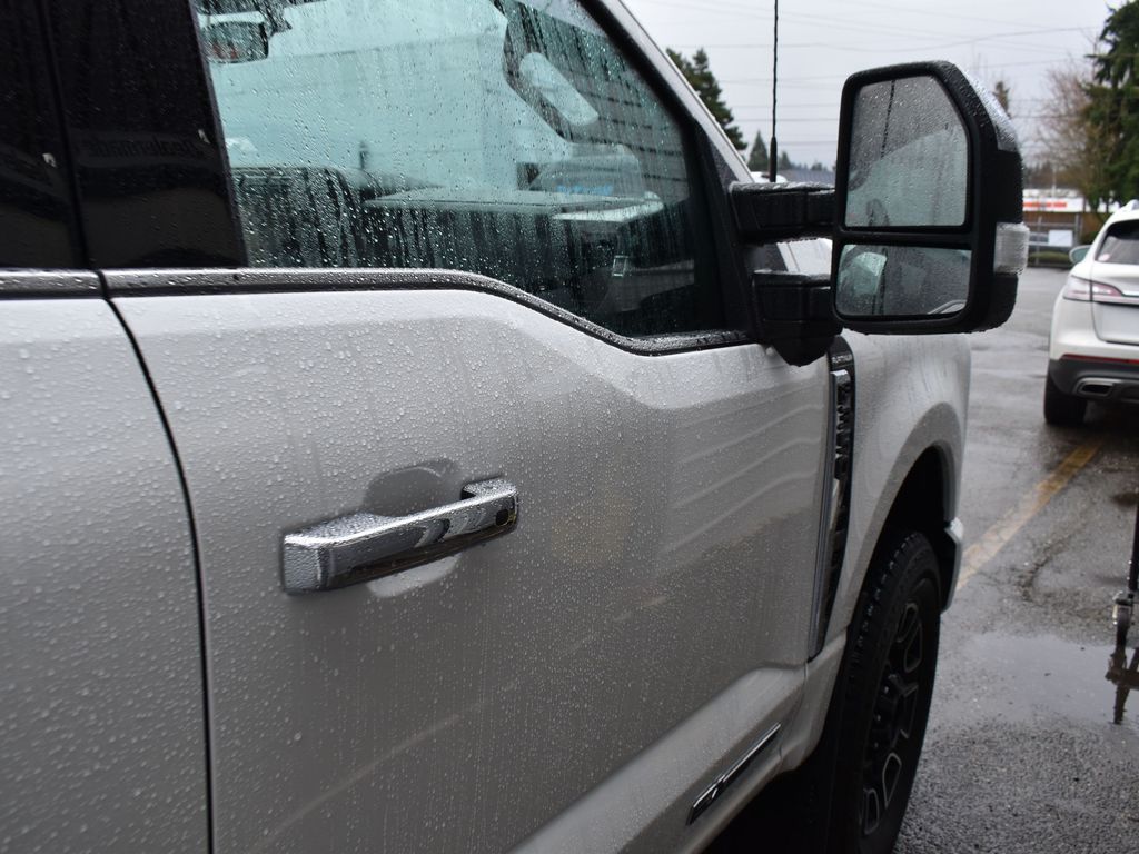 2024 Ford F-350 Super Duty Platinum - Photo 14